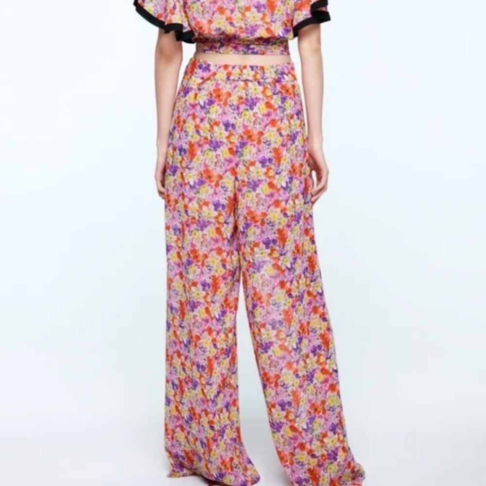 Zara Floral Set - Picture 4 of 5